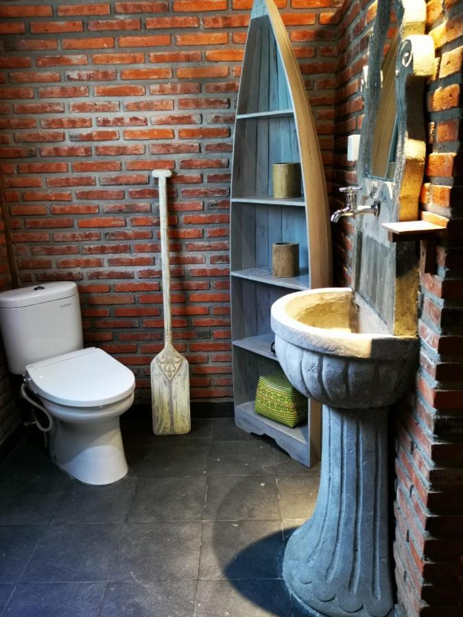 Kong Amed (Bali)