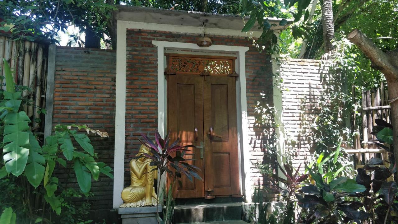Kong Villa *